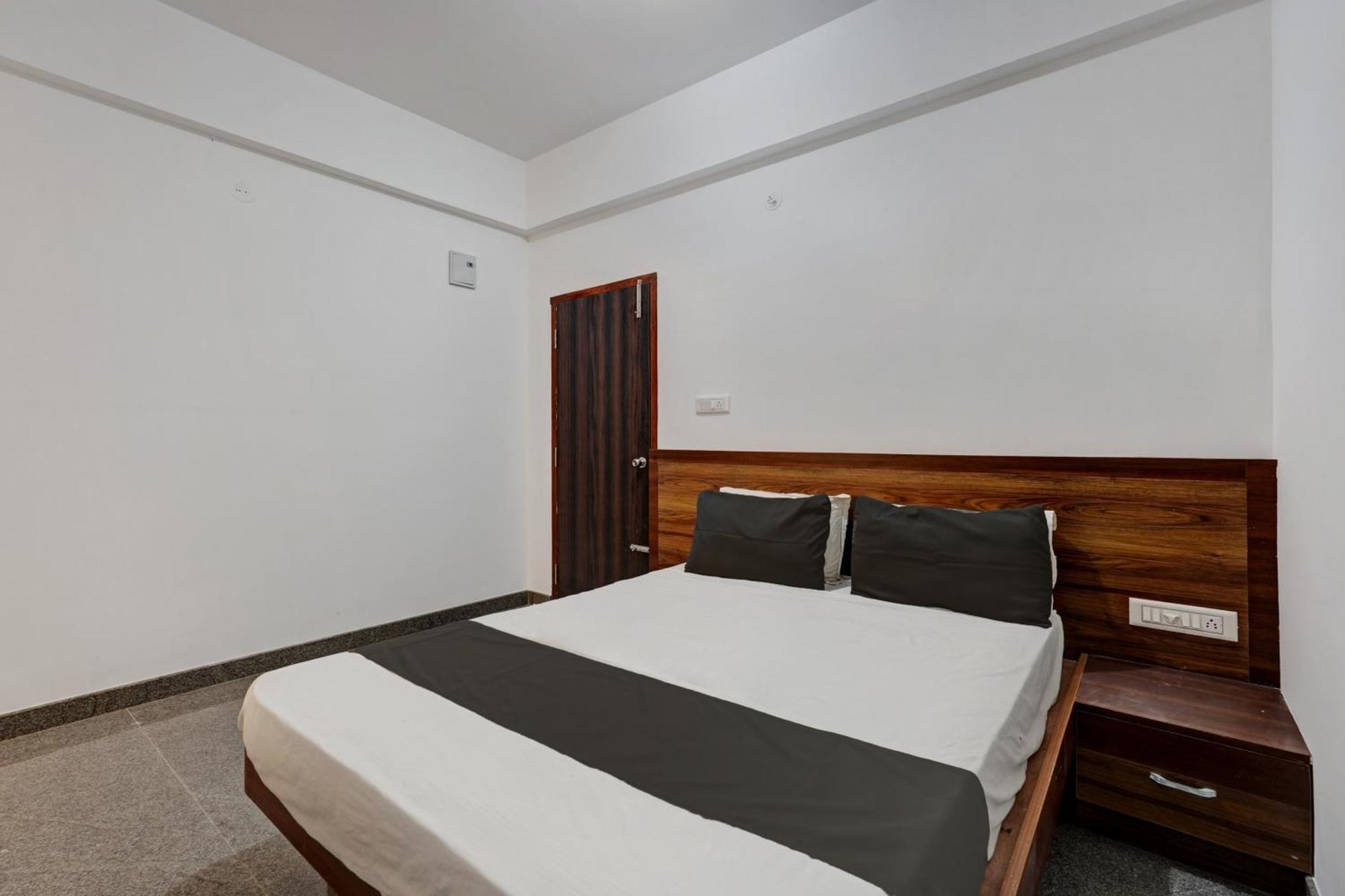 Oyo Hotel Bungalow Inn Lodging & Boarding Bangalore Dış mekan fotoğraf