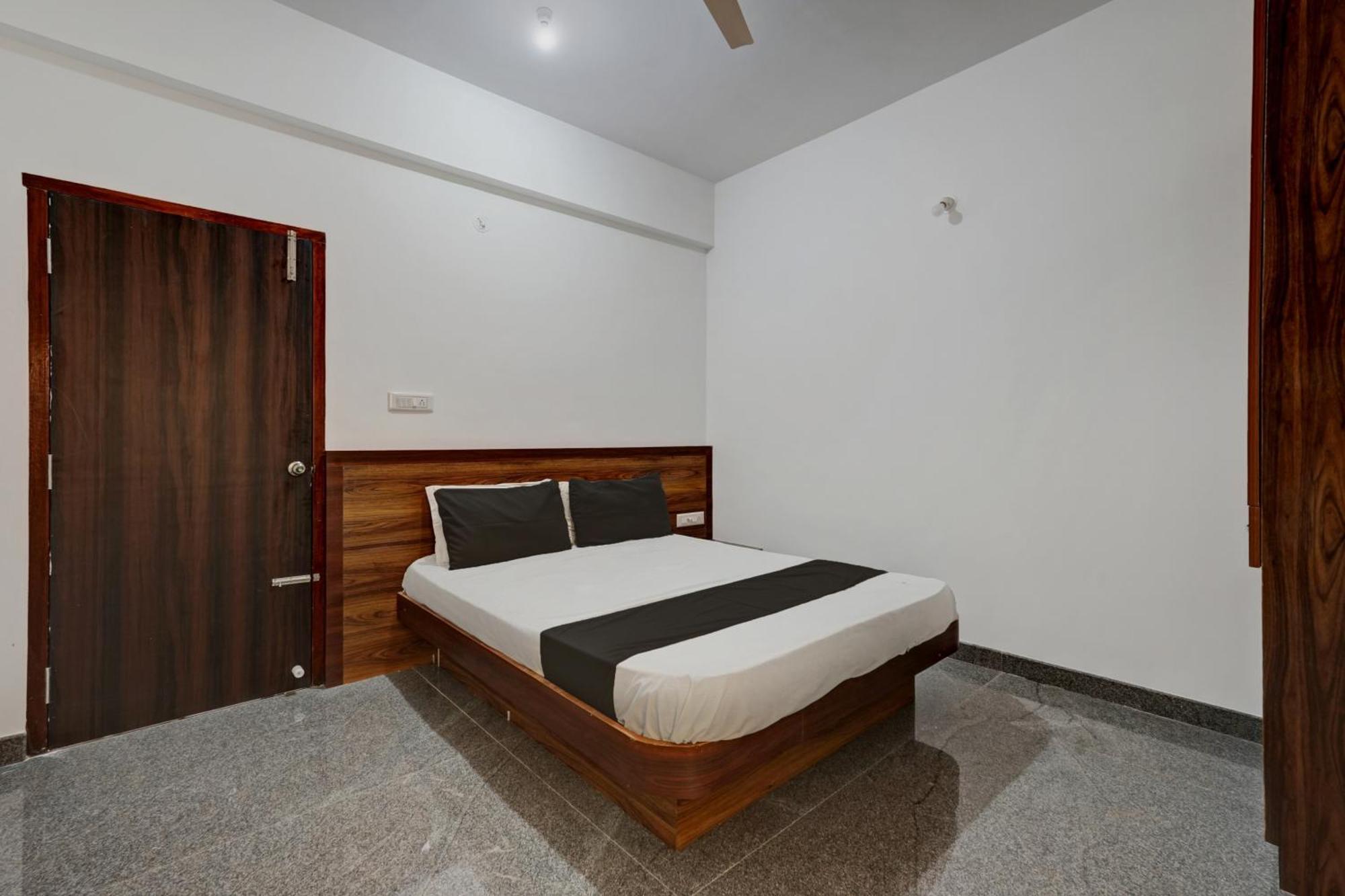 Oyo Hotel Bungalow Inn Lodging & Boarding Bangalore Dış mekan fotoğraf